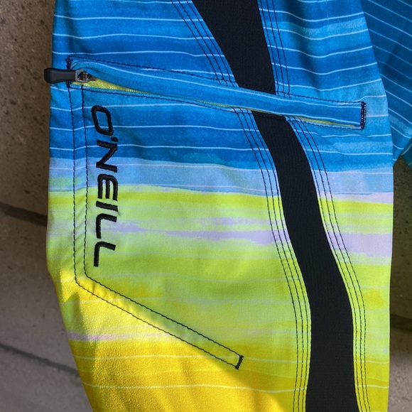 O’Neill SuperFreak Tech Boardshorts - Picture 3 of 12